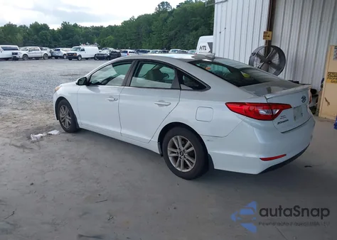 2015 Hyundai Sonata Se z USA, uszkodzony, nr VIN 5NPE24AF5FH186401